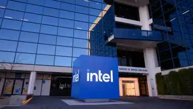 Intel Beats Q2 Estimates as AI Demand Lifts Revenue 25%
