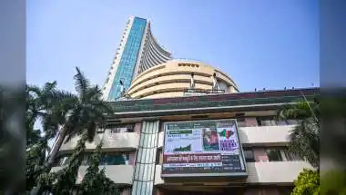 Equity Markets Open Flat as Crude Oil Surges to $92