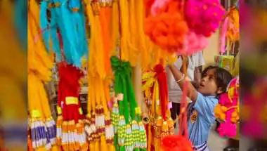 Raksha Bandhan 2026 Trade to Cross Rs 30,000 Crore: CAIT Report