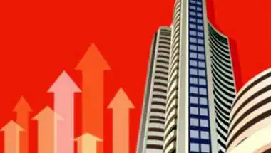 Indian Markets Trade Higher, FMCG and Banks Lead