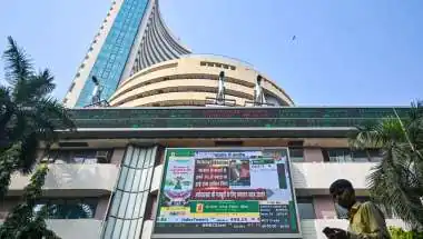 Sensex, Nifty Fall as Global Bond Yields Rise
